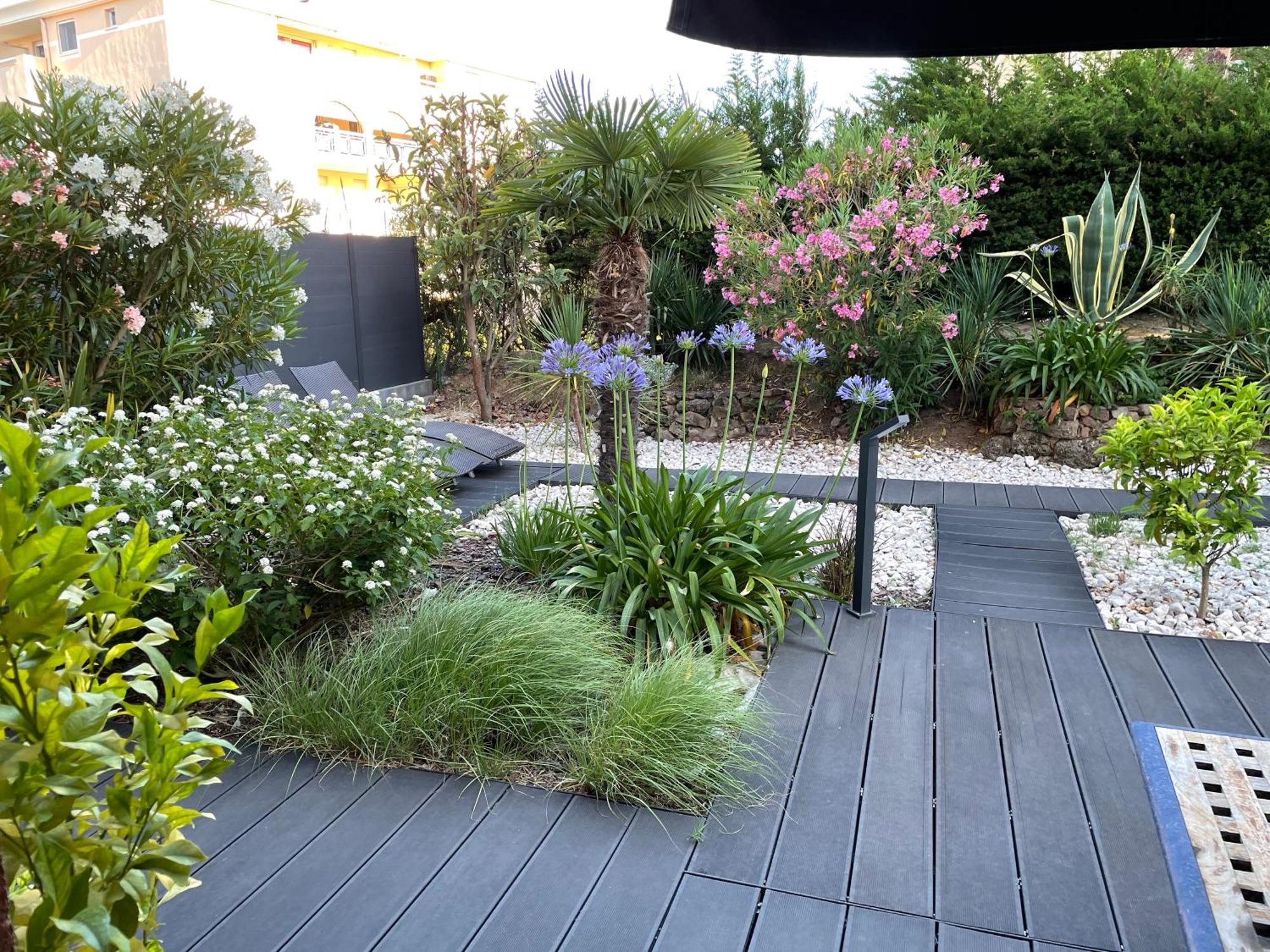 Appartement Les Enganes à Fréjus Extérieur photo