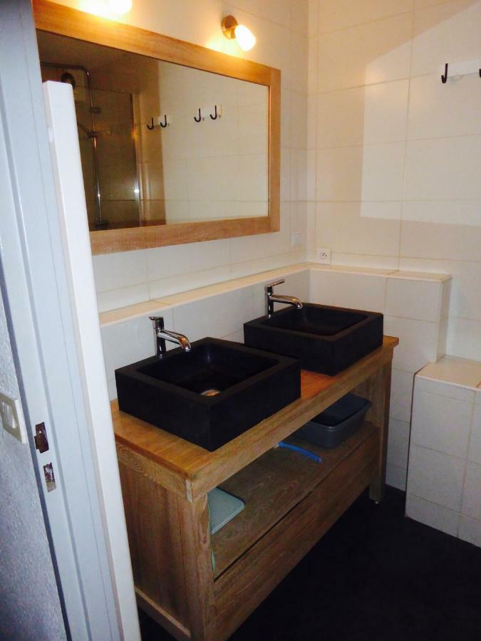 Appartement Les Enganes à Fréjus Extérieur photo