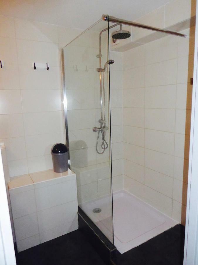Appartement Les Enganes à Fréjus Extérieur photo